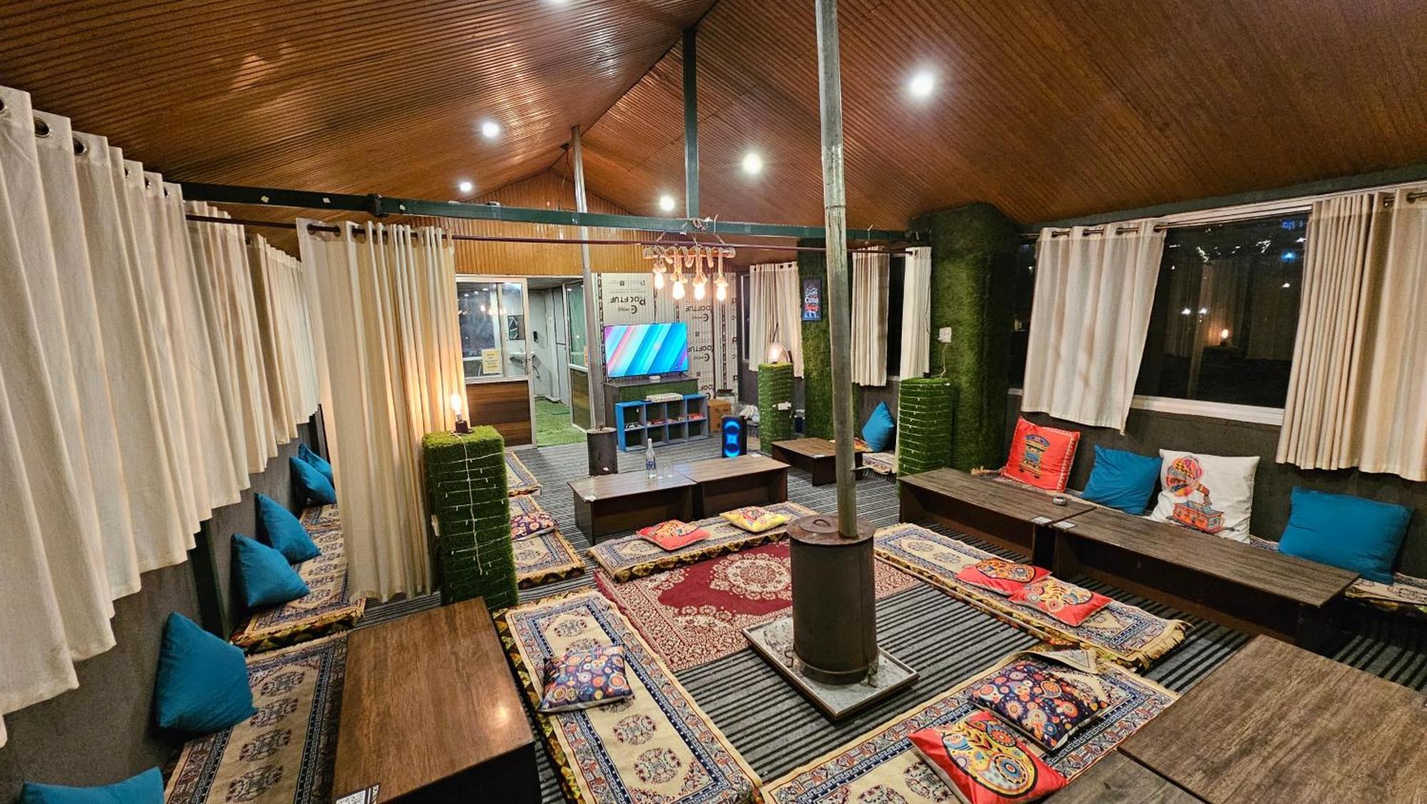 Nirvana By Oztel - Backpacker Hostel Kasol Dış mekan fotoğraf